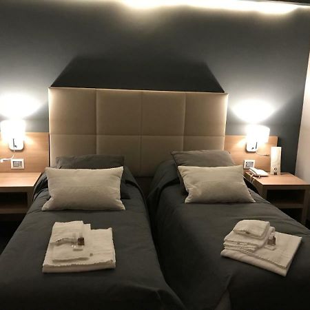 Viale San Martino Bed & Breakfast Messina Eksteriør bilde